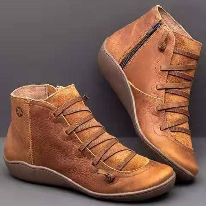BOTA  FEMININA DE COURO VINTAGE
