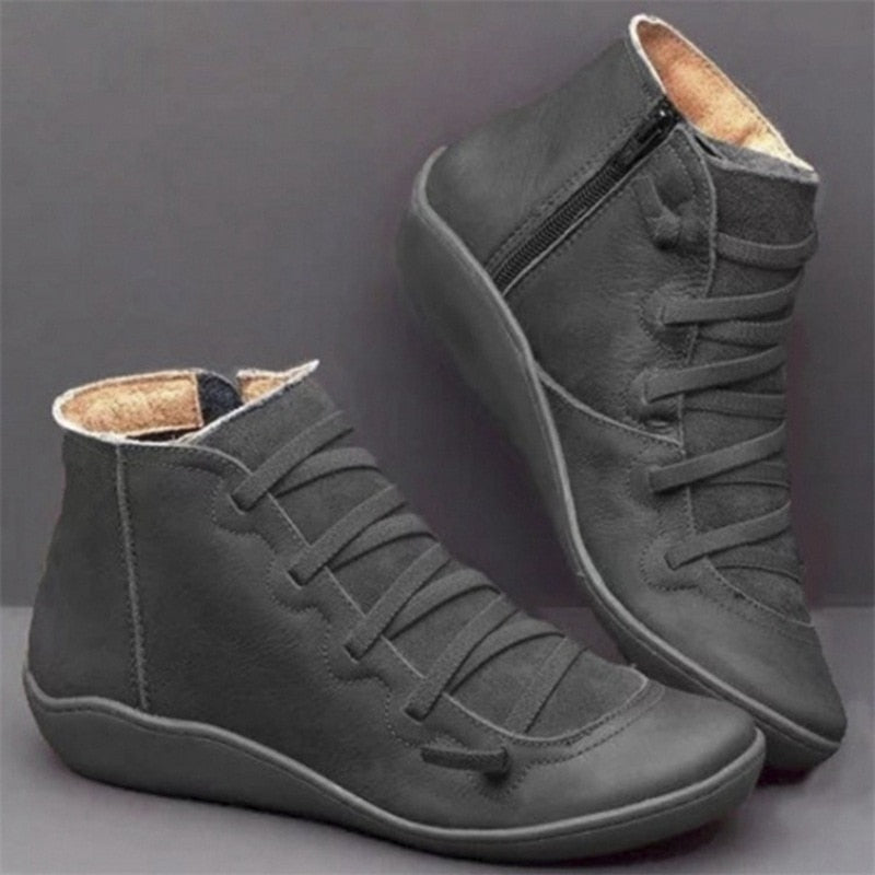 BOTA  FEMININA DE COURO VINTAGE